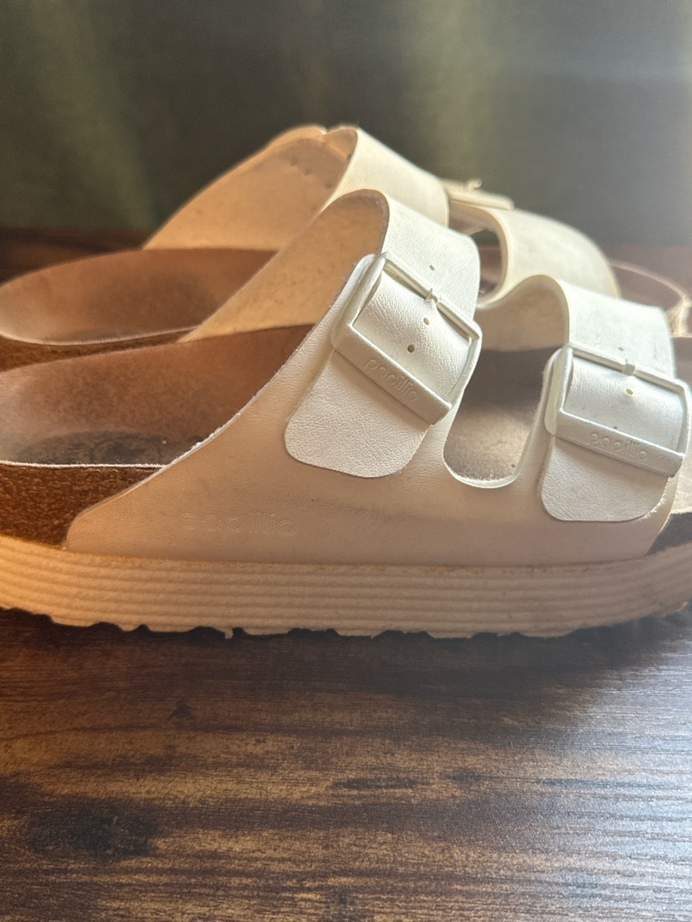 Women sandal